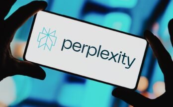 Perplexity AI APK Interface on Android Screen